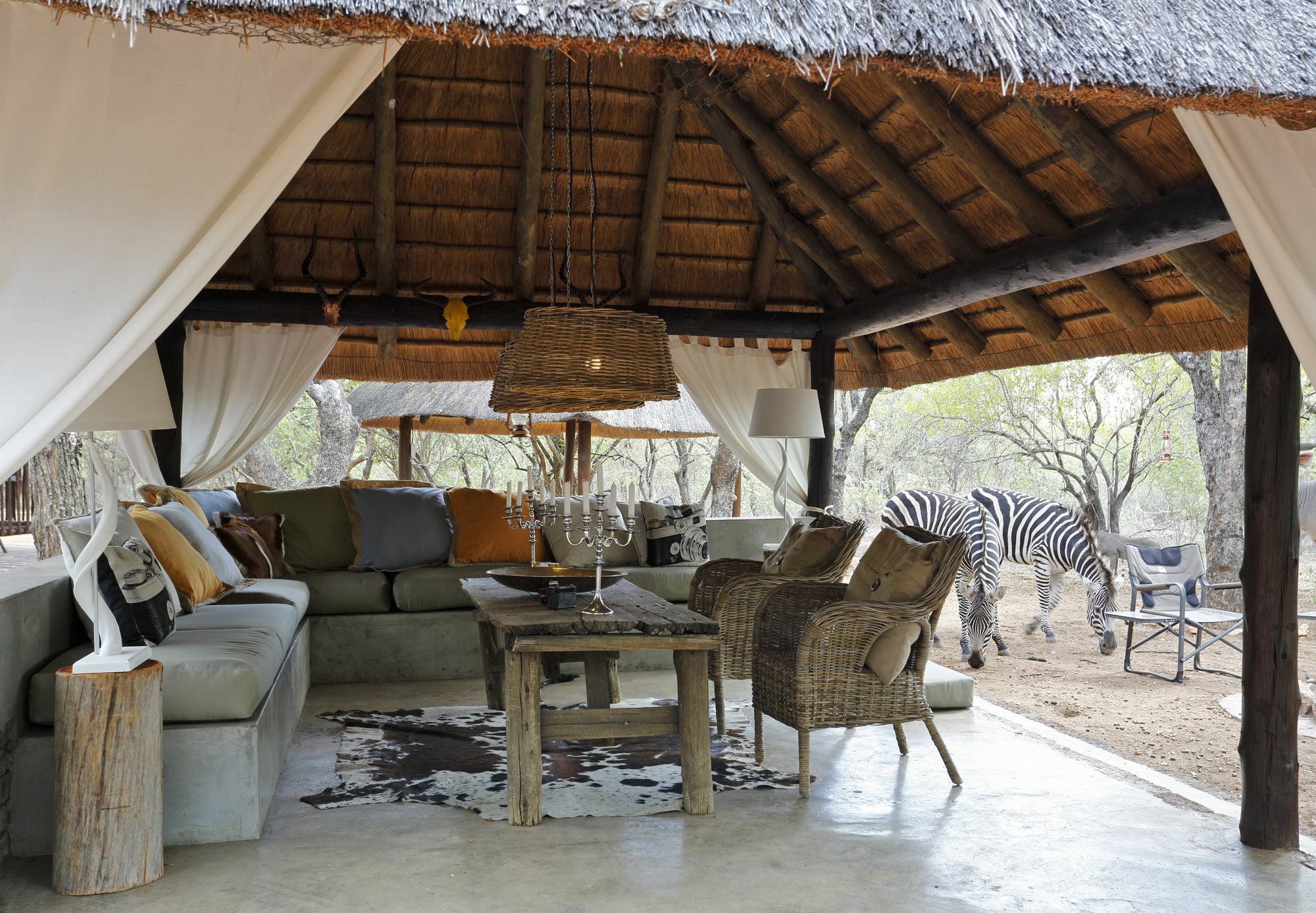 Tusk Bush Lodge Marloth Park Extérieur photo